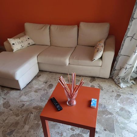 Vesuvio Corner - Spacious And Colorful Apartment In San Giorgio, Very Close To Napoli, Ideal For Families And Groups, Close To Pompeii, Sorrento... San Giorgio a Cremano Exterior foto