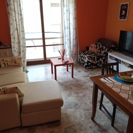 Vesuvio Corner - Spacious And Colorful Apartment In San Giorgio, Very Close To Napoli, Ideal For Families And Groups, Close To Pompeii, Sorrento... San Giorgio a Cremano Exterior foto